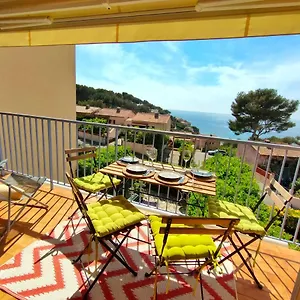Avec Terrasse Vue Mer, Proximité Plage, Place Parking Appartement